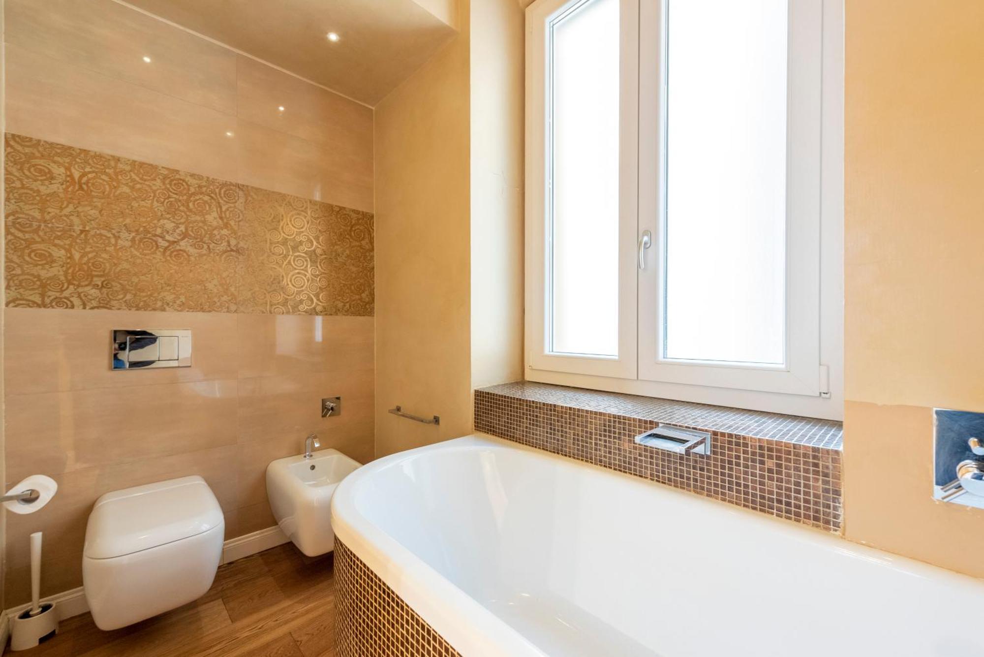 Joivy Family Friendly Apt For 6, Near Royal Palace Museum Генуя Экстерьер фото