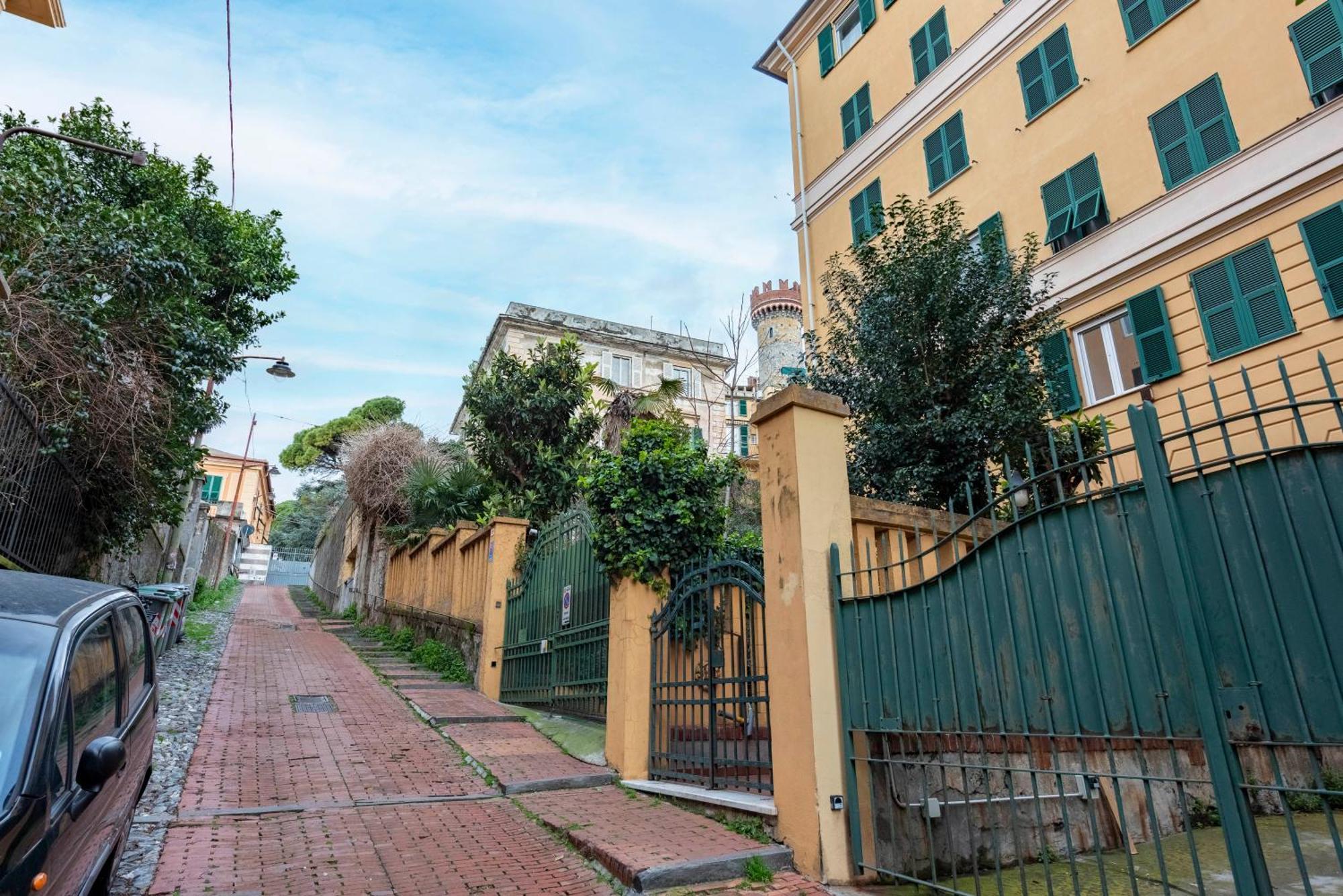 Joivy Family Friendly Apt For 6, Near Royal Palace Museum Генуя Экстерьер фото